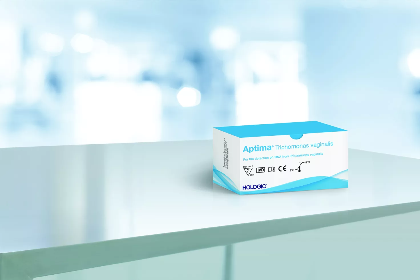 ラボの背景にあるアッセイボックス